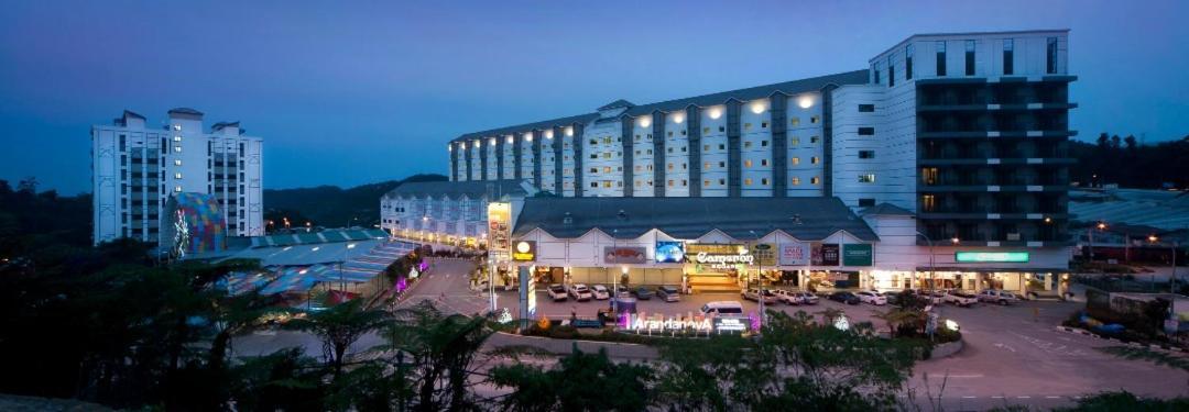 Hills Aranda Nova Hotel Камерон-Хайлендс Экстерьер фото